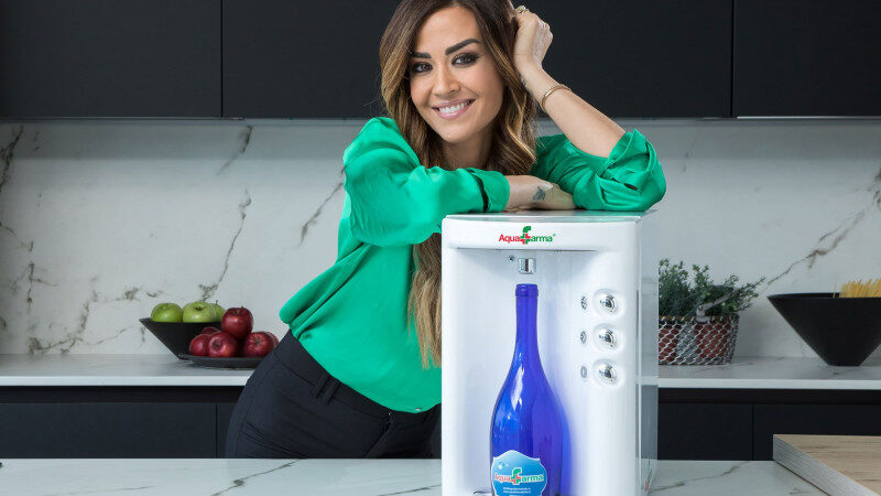 Giorgia Palmas è il nuovo volto della campagna di Aquafarma