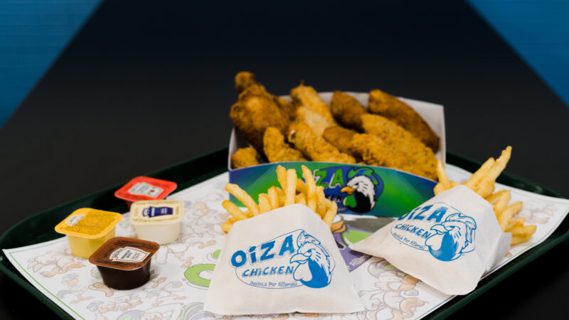 Viva il pollo fritto all’italiana! A Casamassima arriva Oiza Chicken Beat & Bites