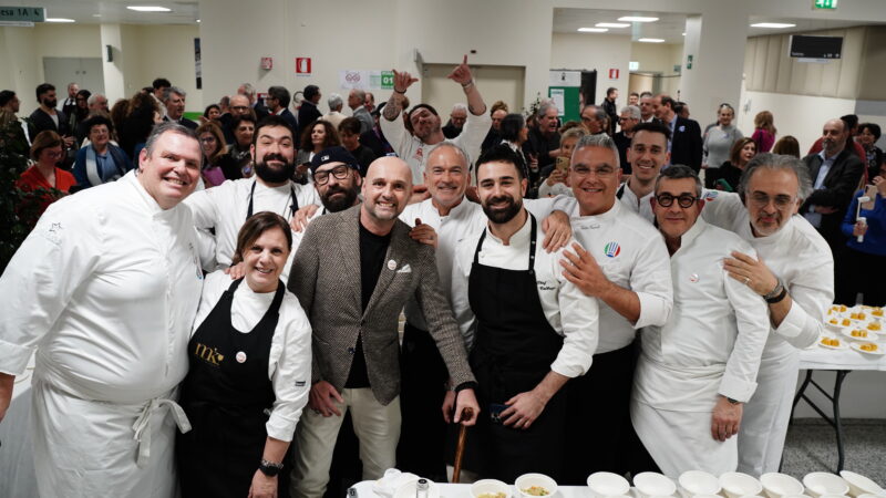 Oltre 400 ospiti all’evento “Uno SLAvadent alla SLA” a sostegno del Centro NeMO di Milano