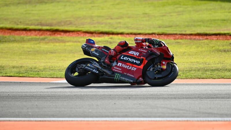 Bagnaia vola nel pomeriggio di Jerez, Vinales e Marquez dietro