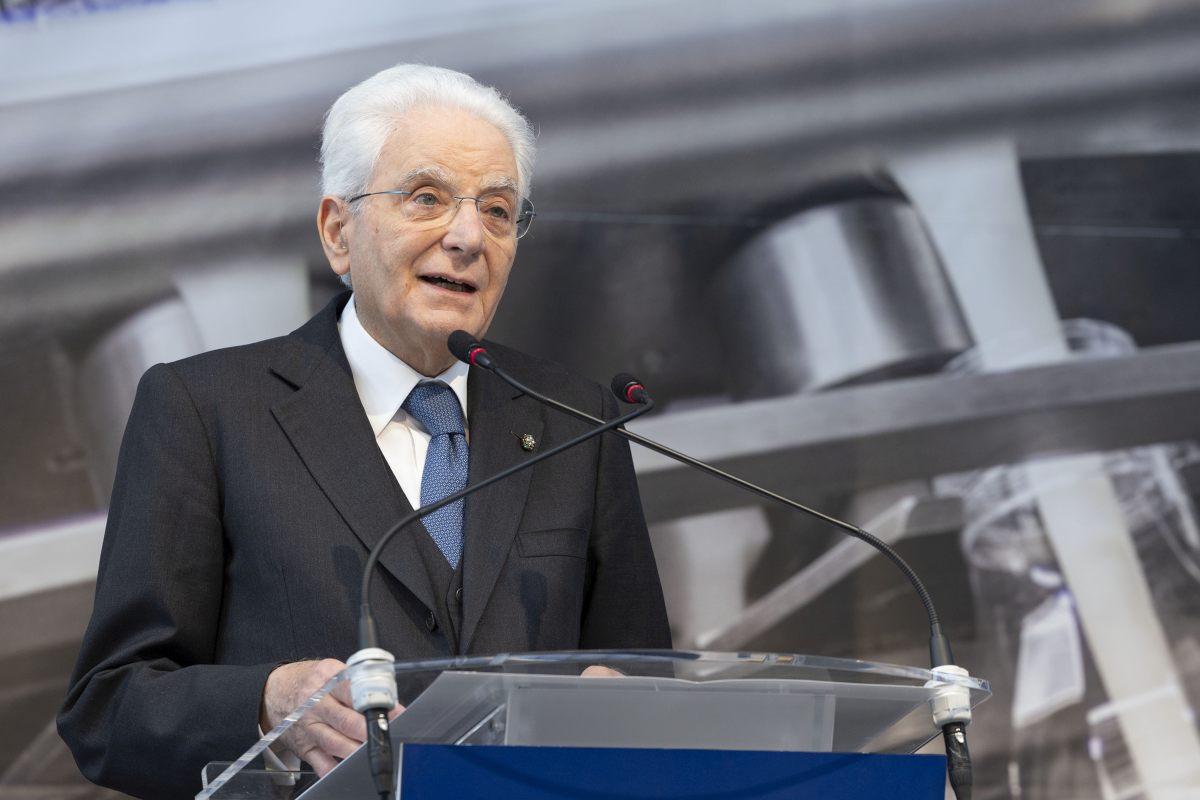 Mattarella “Il lavoro non è una merce”