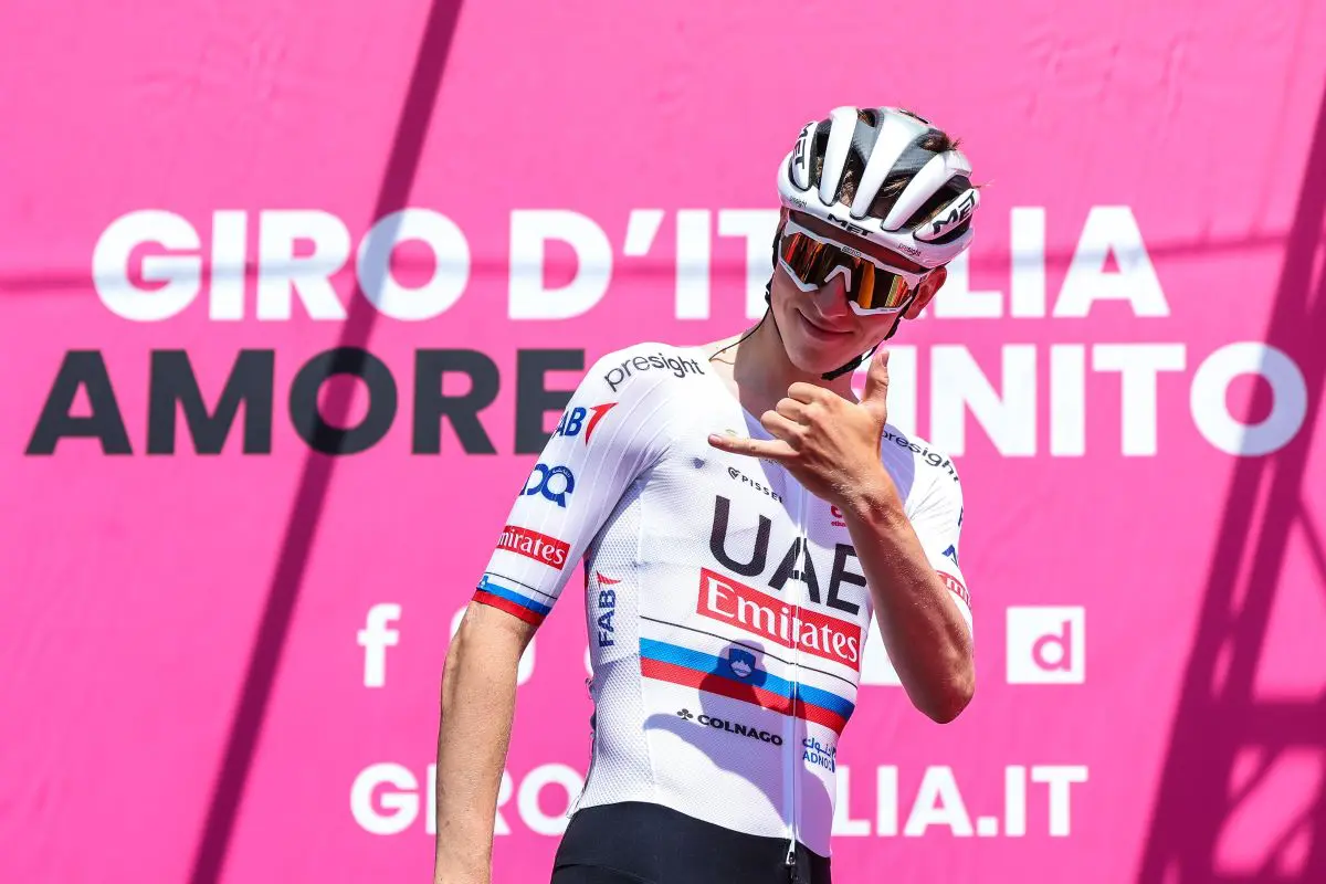 Pogacar trionfa ad Oropa, è la nuova maglia rosa al Giro