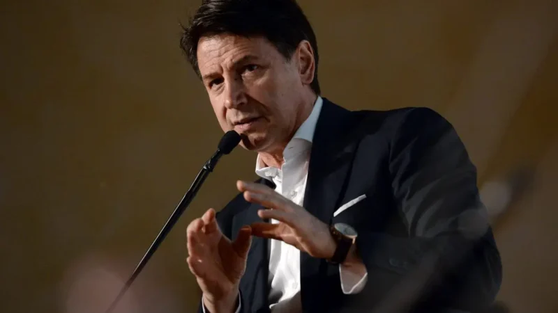 Europee, Conte “Candidarsi e non andare a Bruxelles è un inganno”