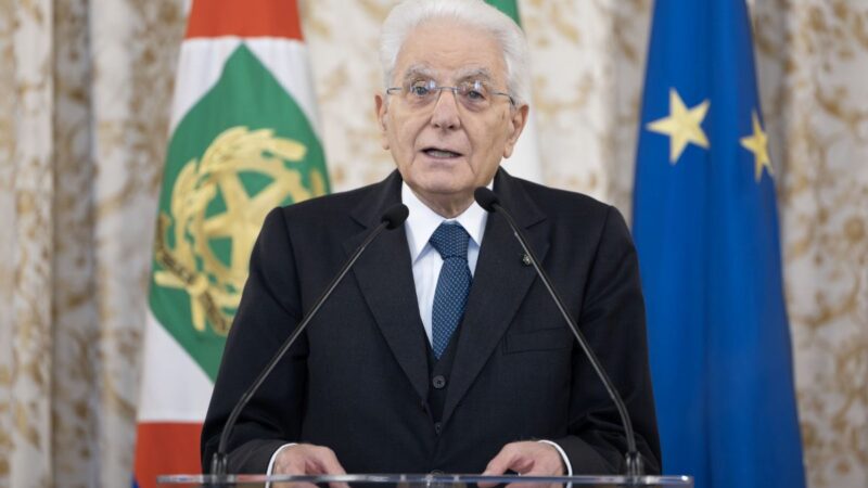 Mattarella “Mondo ha bisogno di pace, politica può arginare conflitti”