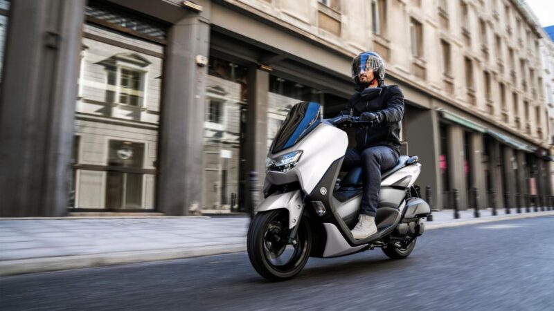 NMax 125 di Yamaha è già pronto anche per le autostrade