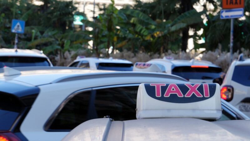 Taxi-Ncc, Mit “A breve registro nazionale e foglio servizio elettronici”