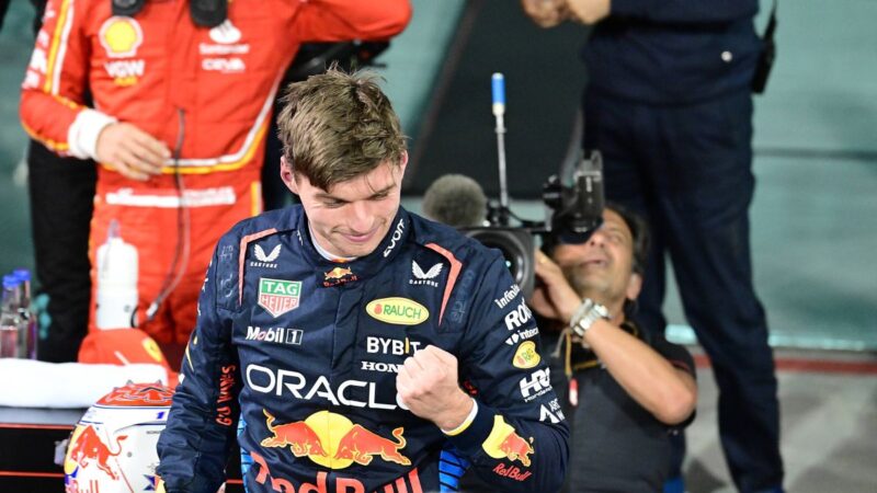 Verstappen in pole a Spielberg, seconda fila per Sainz