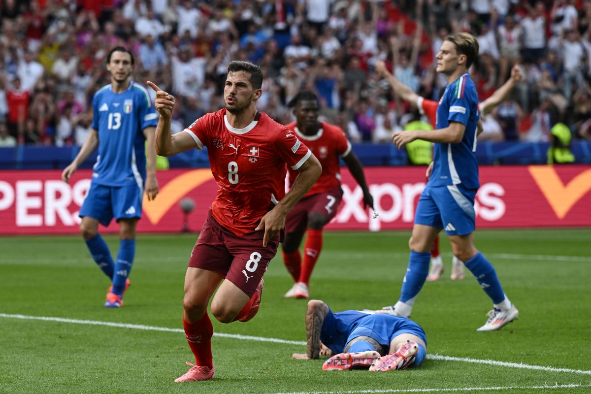 Italia fuori agli ottavi dagli Europei, la Svizzera vince 2-0