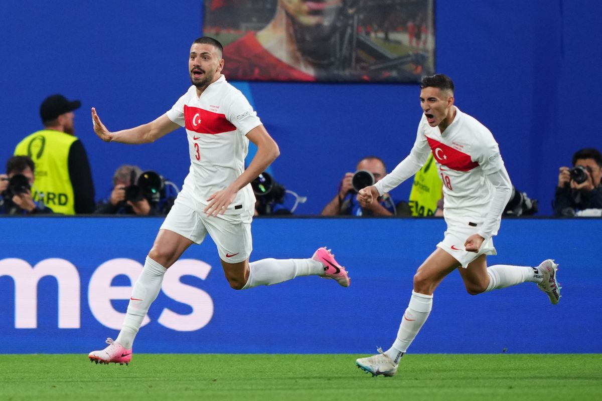 Demiral regala i quarti alla Turchia di Montella, Austria battuta 2-1