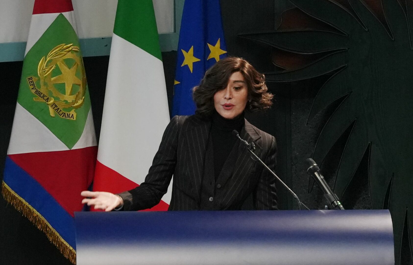 Bernini “Con riforma più tutele per i ricercatori, combatteremo precarietà”