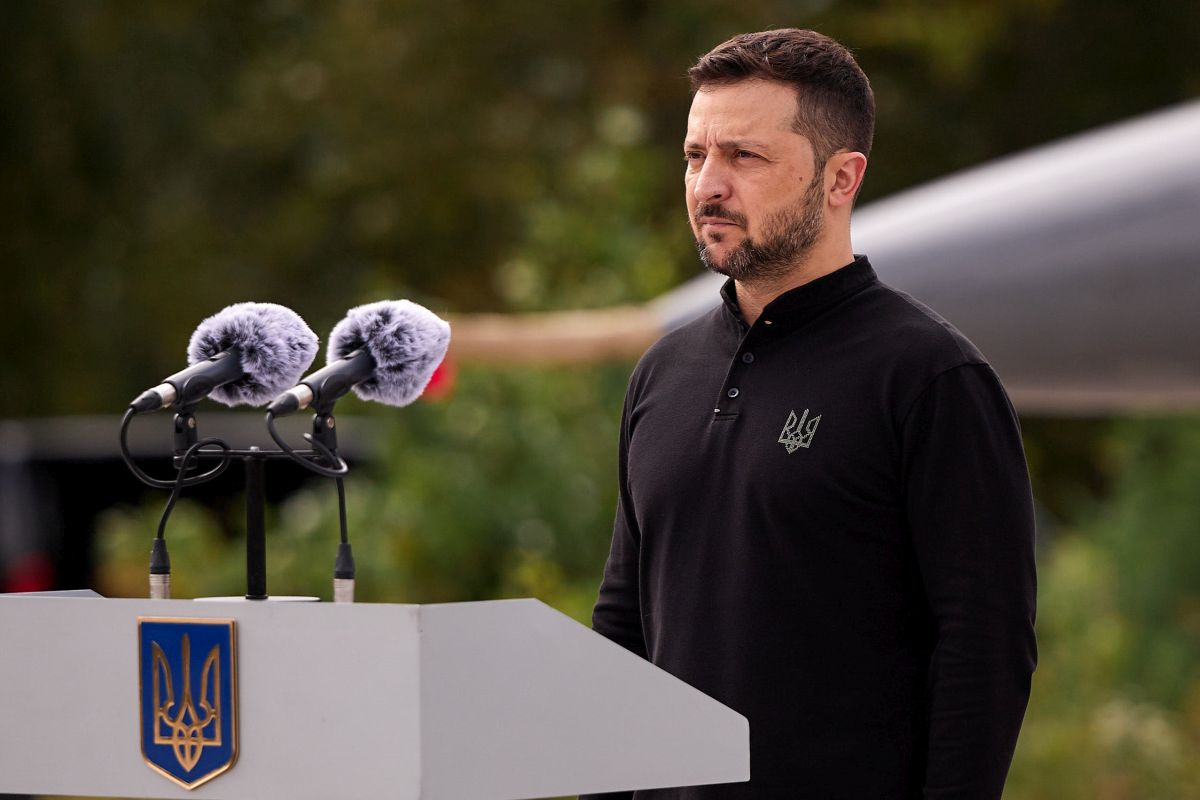 Zelensky “Incendio a Zaporizhzhia, radiazioni nella norma”