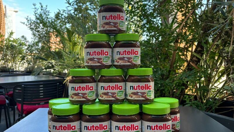 Ferrero lancia Nutella Plant-Based con ingredienti di origine vegetale