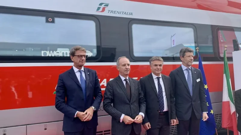 Presentato a Berlino il nuovo Frecciarossa 1000 di Trenitalia