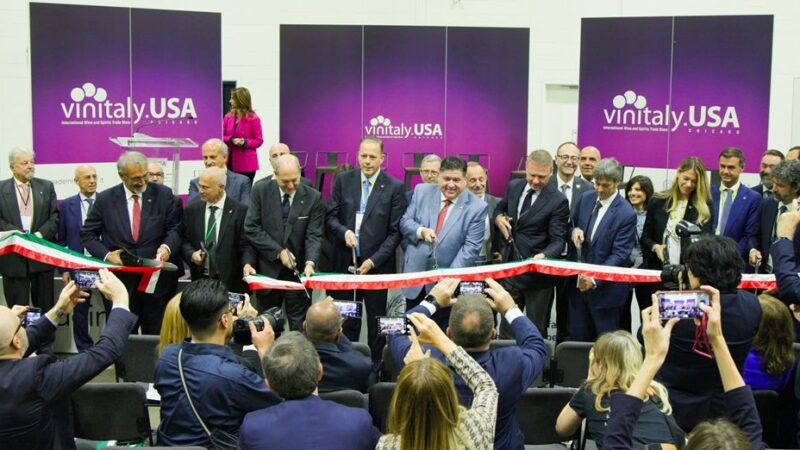 A Chicago la prima edizione di Vinitaly.USA