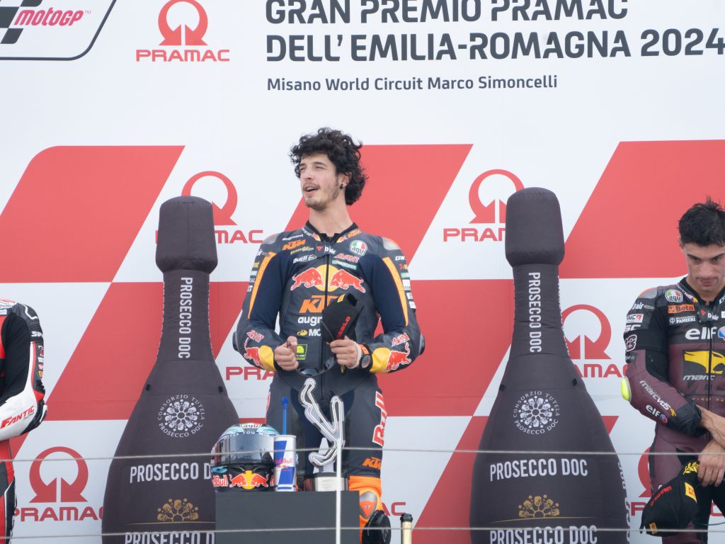 Moto2, In Malesia vince Celestino Vietti