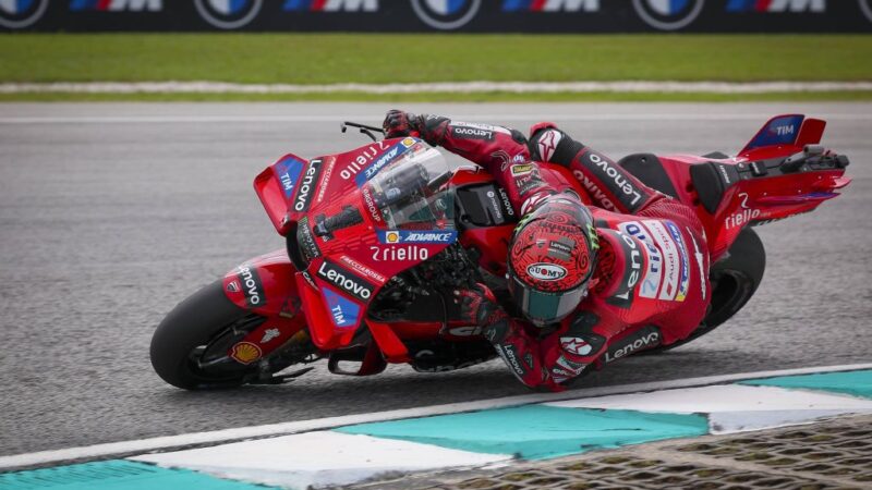 MotoGp, in Malesia vince Bagnaia e il mondiale si decide a Barcellona