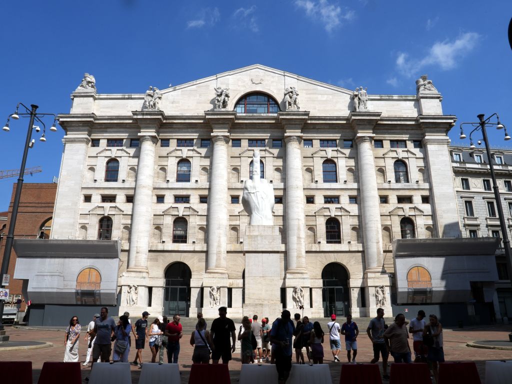 La Borsa di Milano apre debole, Ftse Mib a +0,05%