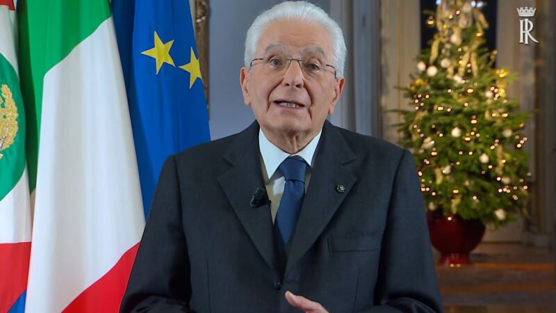 Mattarella “Mai come adesso la pace grida la sua urgenza”