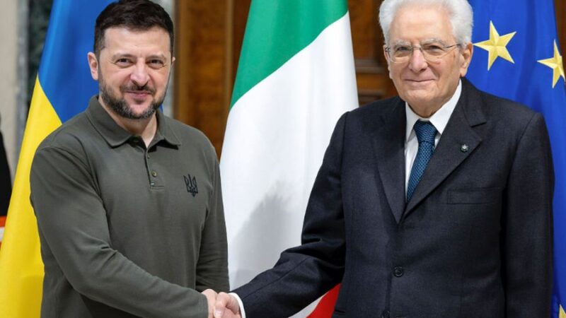 Mattarella a Zelensky “Confermo pieno e costante sostegno”