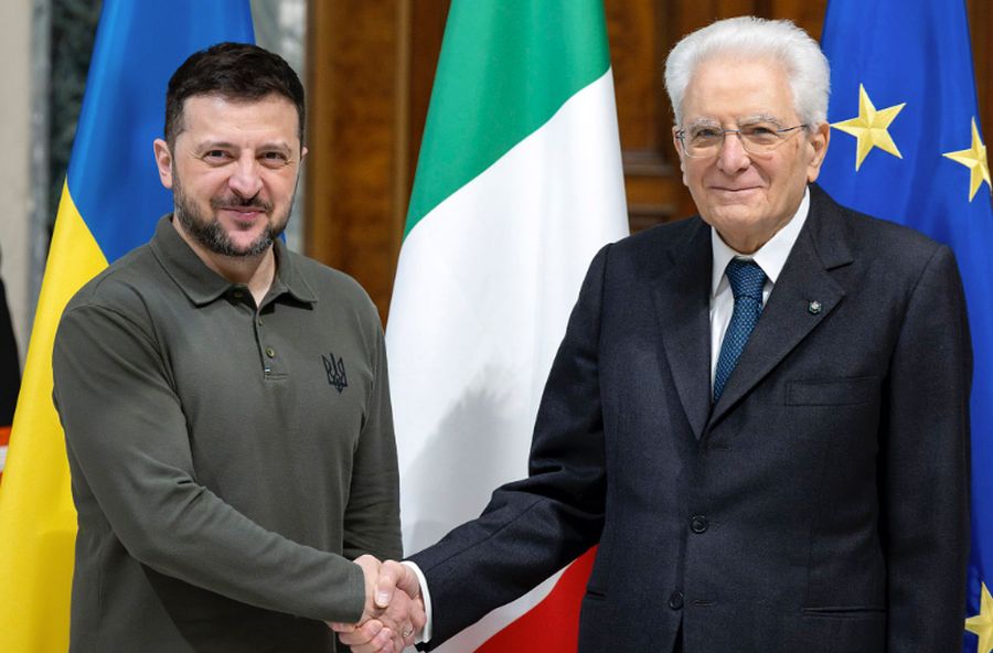 Mattarella a Zelensky “Confermo pieno e costante sostegno”