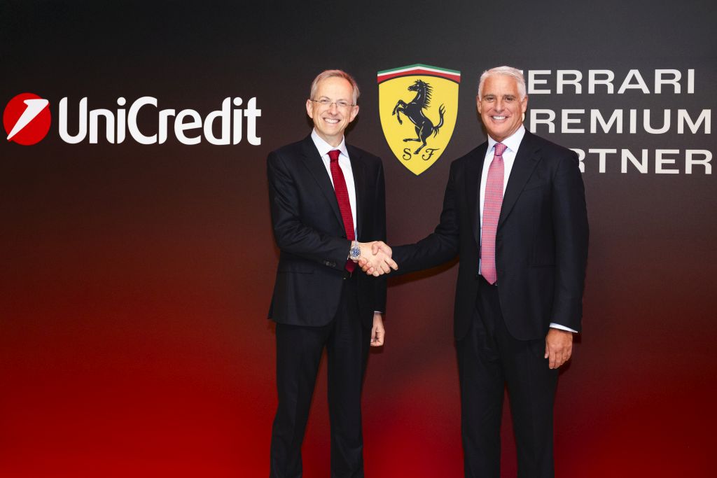 Passione ed eccellenza, UniCredit e Ferrari lanciano nuova partnership