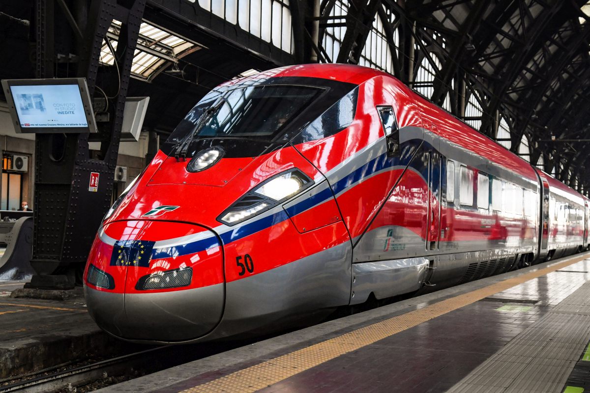 FS, riparte ad aprile il collegamento in Frecciarossa Milano-Parigi