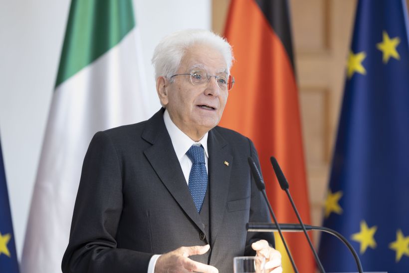 Lavoro, Mattarella “Assicurare sicurezza e dignità ai giovani”