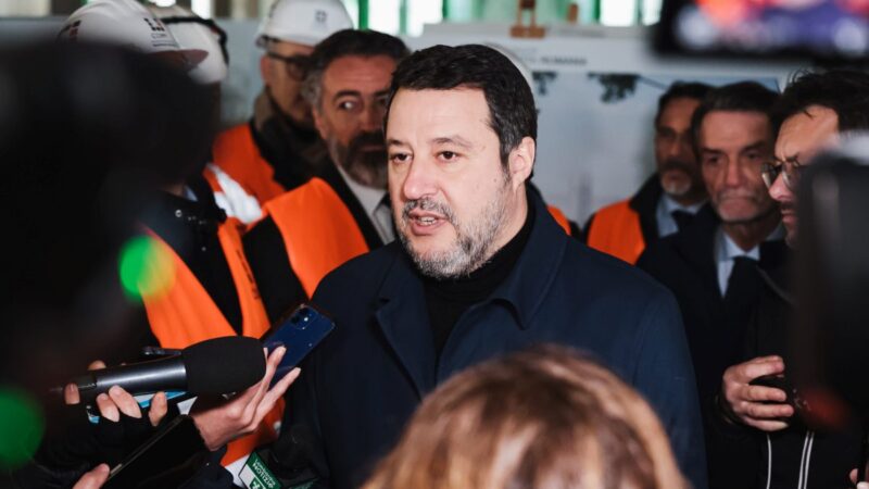 Ucraina, Salvini “Prima di mandare soldati essere certi di cosa si fa”