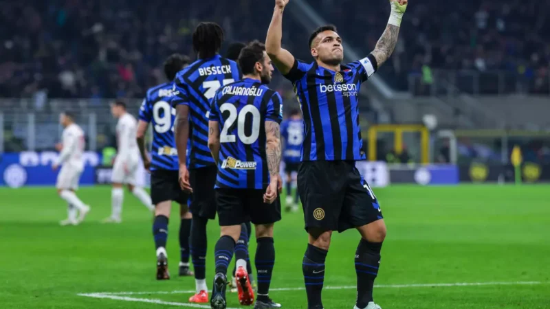 Il Monza sogna e poi crolla a San Siro, l’Inter vince 3-2