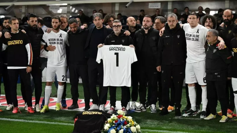 Lecce protesta ma pareggia a Bergamo nel ricordo di Graziano