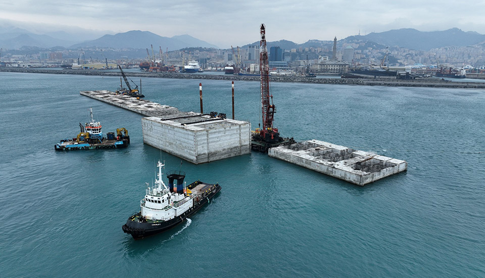 Consorzio PerGenova Breakwater, lavori diga proseguono su tutti i fronti