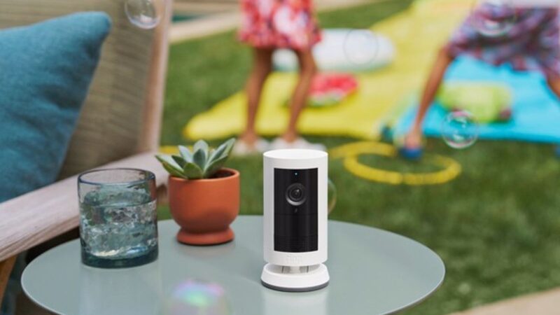 Attenuare l’ansia da vacanza, sulle spiagge la sicurezza smart di Ring