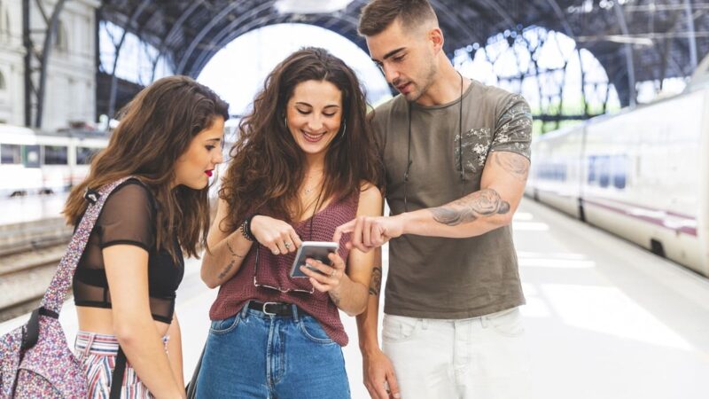 Turismo, il 91% degli italiani si fida dell’Intelligenza Artificiale per viaggiare meglio