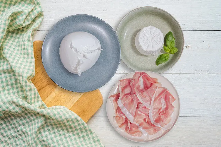 Prosciutto di San Daniele, Mozzarella e Ricotta di Bufala Campana insieme per una campagna in Europa