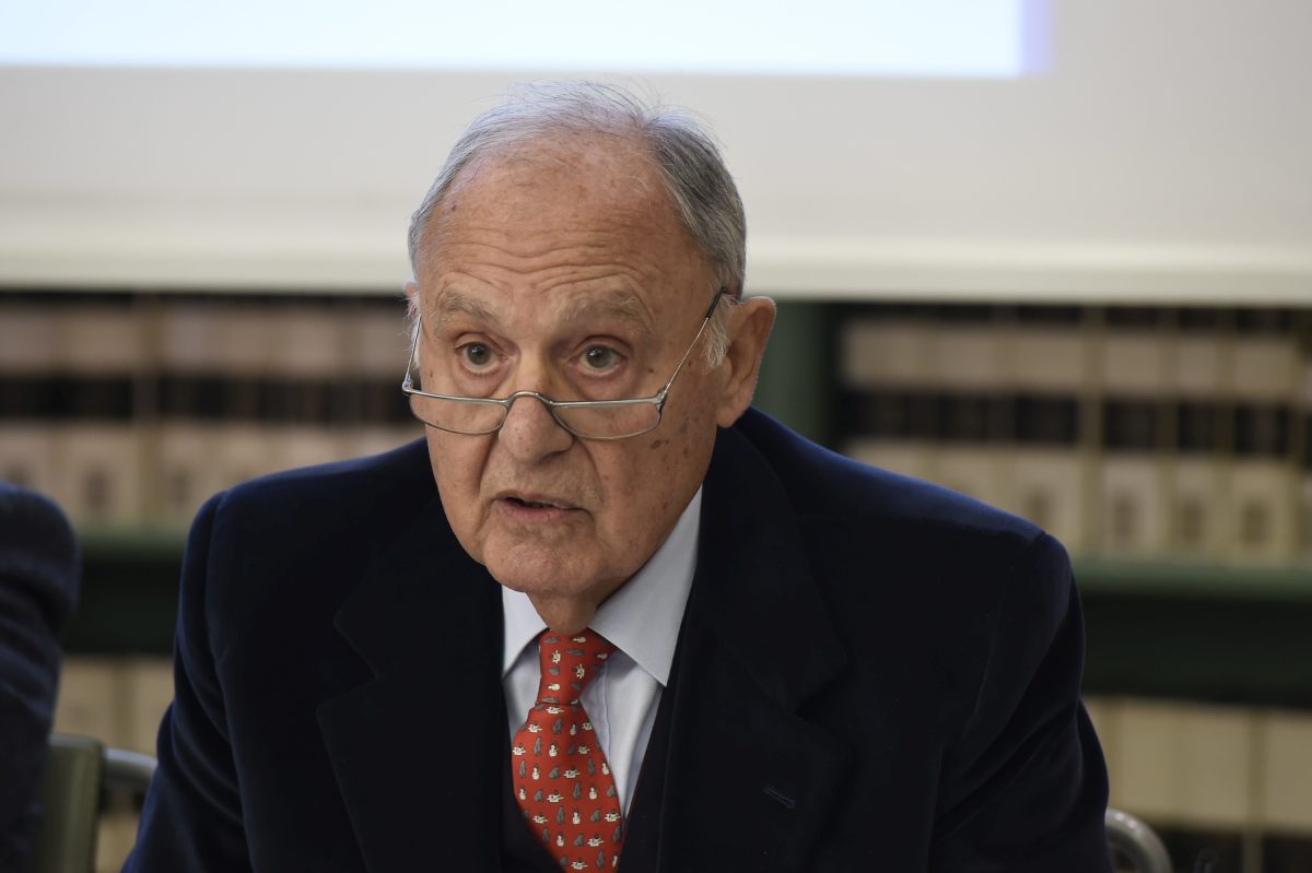 La Consob semplifica il processo di quotazione in Italia dei fondi d’investimento