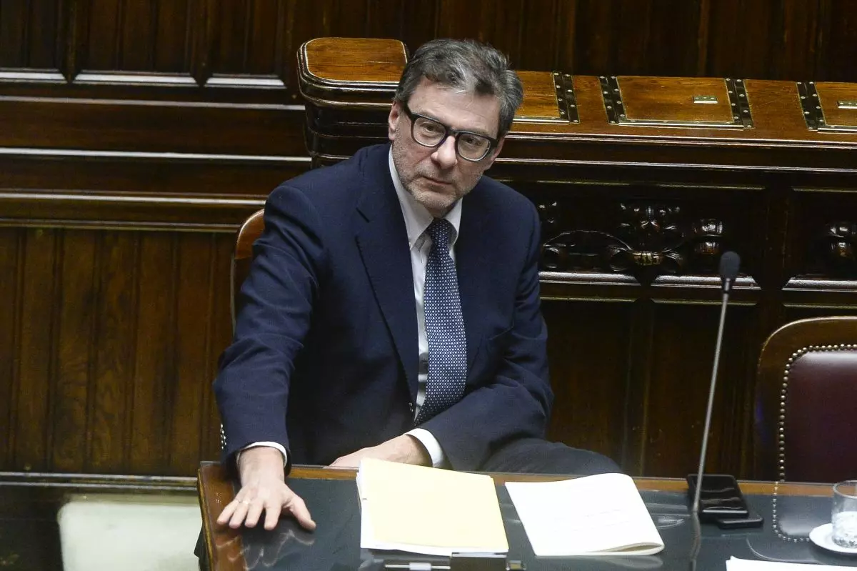 Giorgetti “La legge di bilancio vuole ridurre il prelievo fiscale sulle famiglie”