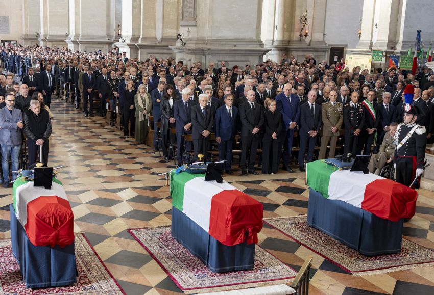 A Padova l’ultimo saluto ai tre carabinieri morti nel Veronese