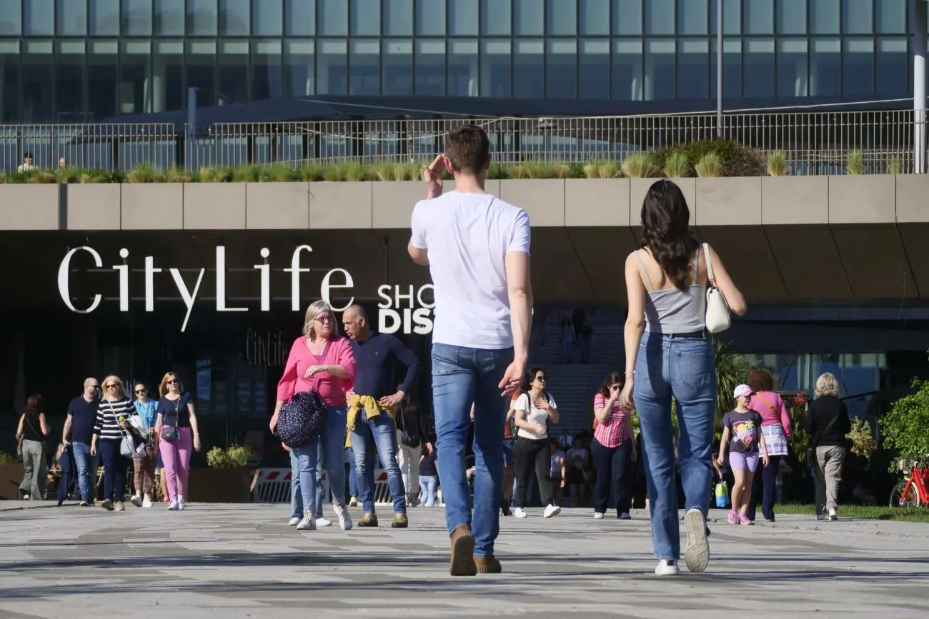 Rapporto Censis, il ceto medio vive in uno stato febbrile. In 15 anni ricchezza delle famiglie diminuita dell’8,5%