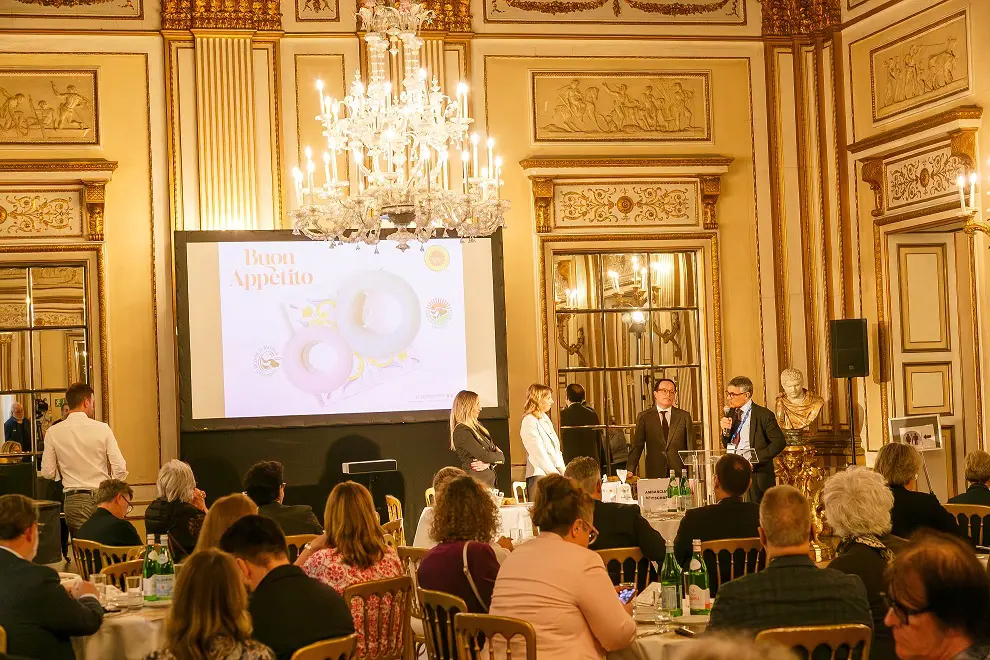 Mozzarella DOP, si conclude la campagna d’Europa: “sold out” in 7 Paesi