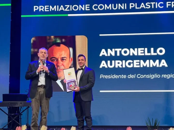 Progetto ‘Comuni Plastic Free’, Aurigemma “Quella della sostenibilità è una sfida che si vince sui territori”