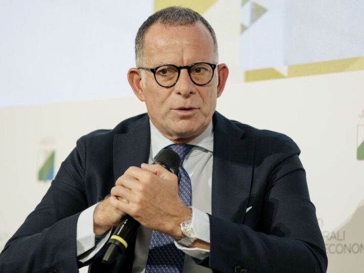 Inps, a fine 2025 saldo positivo pari a 342.000 posti di lavoro nel privato. Fava “Quadro incoraggiante”