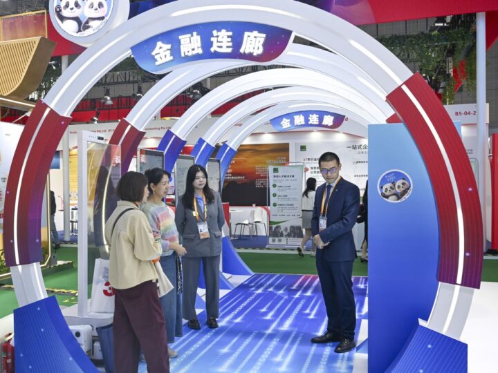 Cina, il settore dei servizi ha contribuito per il 61,7% al Pil del 1^ trimestre