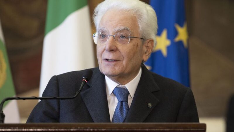 Mattarella “Esercito fondamentale per salvaguardare l’indipendenza del Paese”