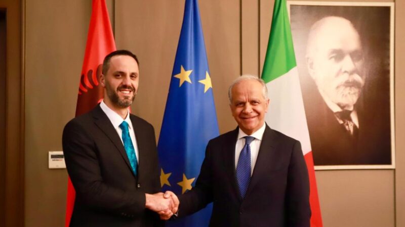 Piantedosi a Tirana incontra l’omologo albanese “Ottima collaborazione”