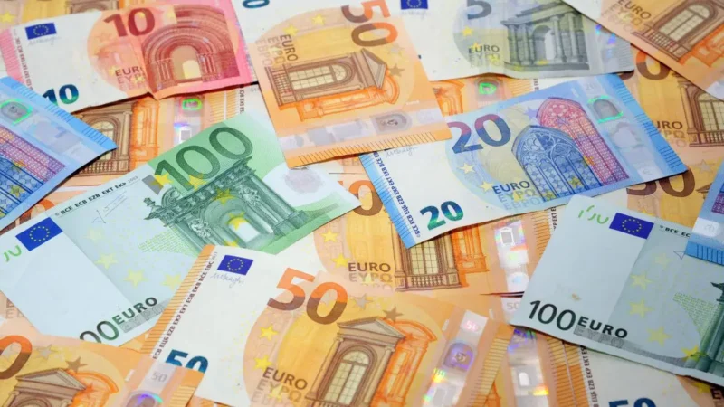 A marzo il debito pubblico sale a 3.158,8 miliardi