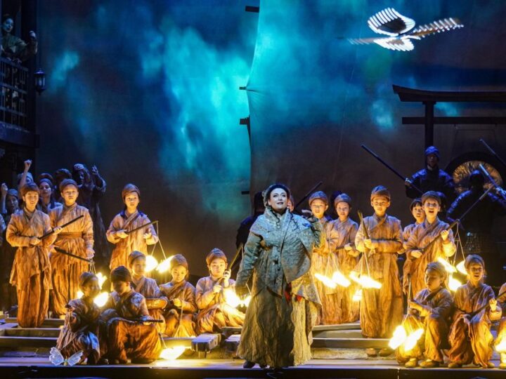 Cina, Jackie Chan reinventa la Turandot con kung fu ed estetica cinese