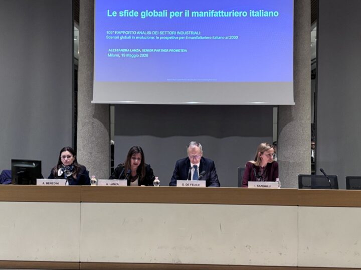 Intesa Sanpaolo, manifattura in crescita moderata ma pesa l’incertezza causata da Hormuz