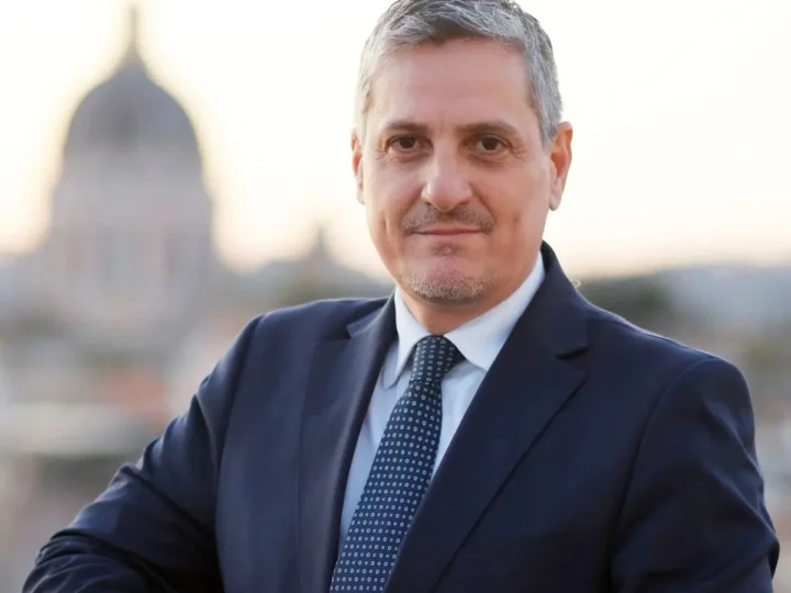 IA, Barachini “Responsabilità e fiducia, l’enciclica di Papa Leone deve guidarci”