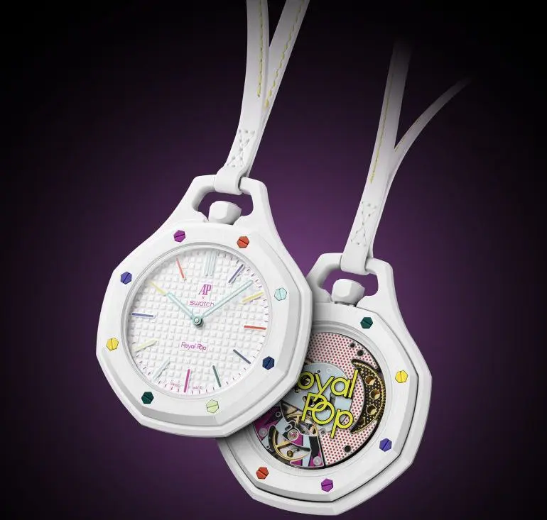 Swatch rende omaggio all’iconico Royal Oak di Audemars Piguet con Royal Pop