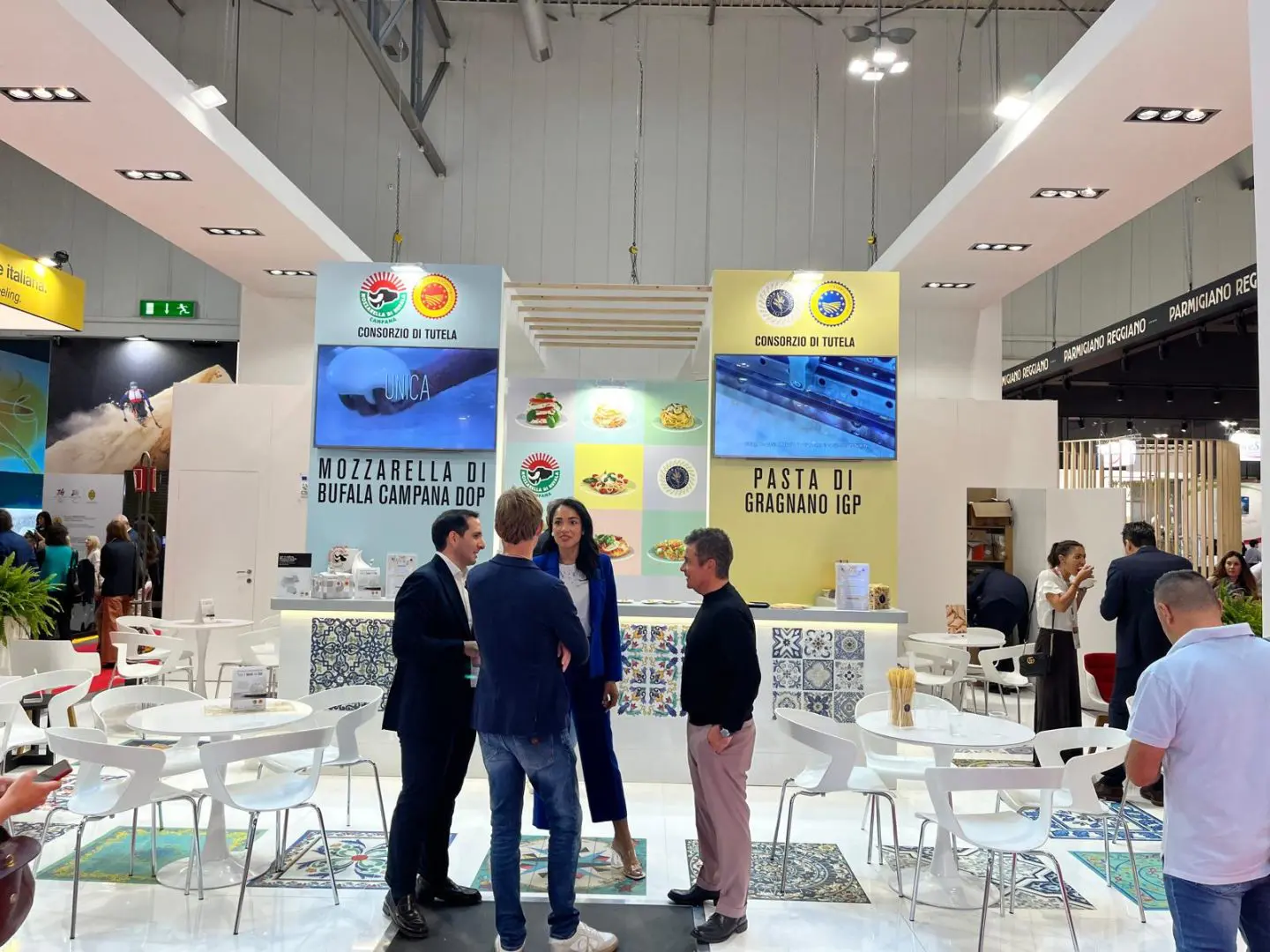 A Tuttofood la sinergia tra i Consorzi Mozzarella di Bufala Campana DOP e Pasta di Gragnano IGP
